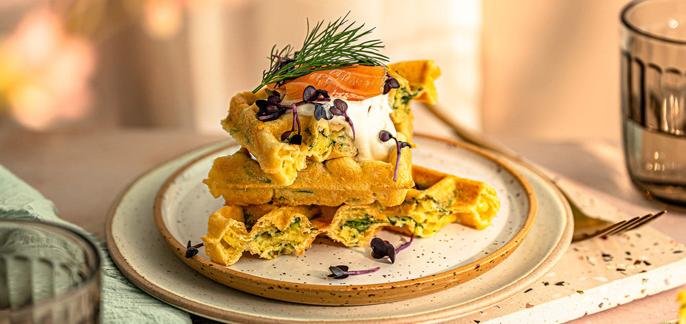 Spinatwaffeln mit Lachs