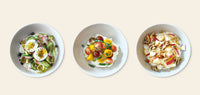 Hüttenkäse-Bowls in süß und herzhaft