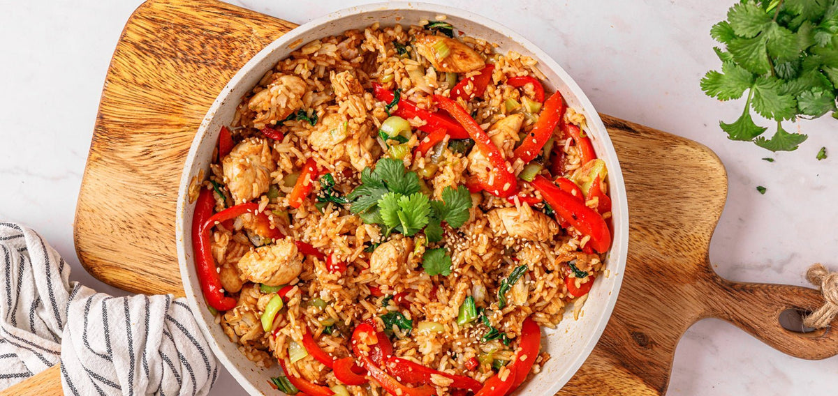 Asiatische Reispfanne mit Hähnchen - SHEKO