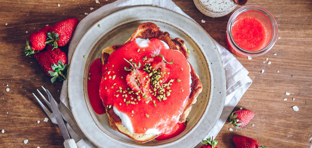 Protein French Toast mit Erdbeersoße