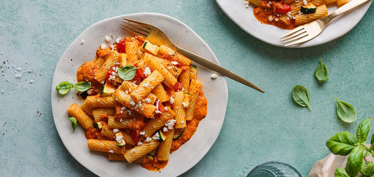 Pasta mit cremiger Gemüsesoße - SHEKO