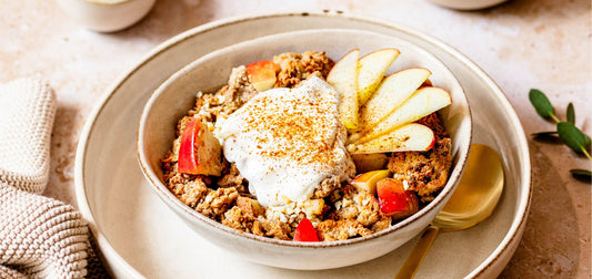 Proteinreicher Apfel Zimt Crumble - SHEKO
