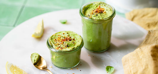 Proteinreiches Avocado-Basilikum Pesto - SHEKO