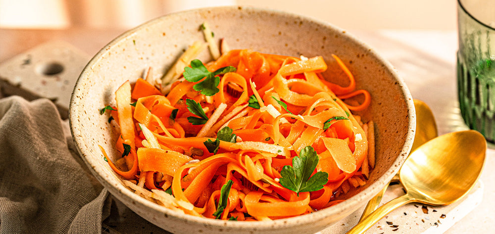 Knackiger Apfel-Möhren-Salat