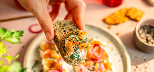High Protein Lachs Dip mit Brot