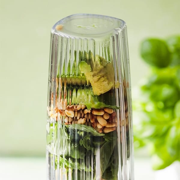Prepare pesto in a blender